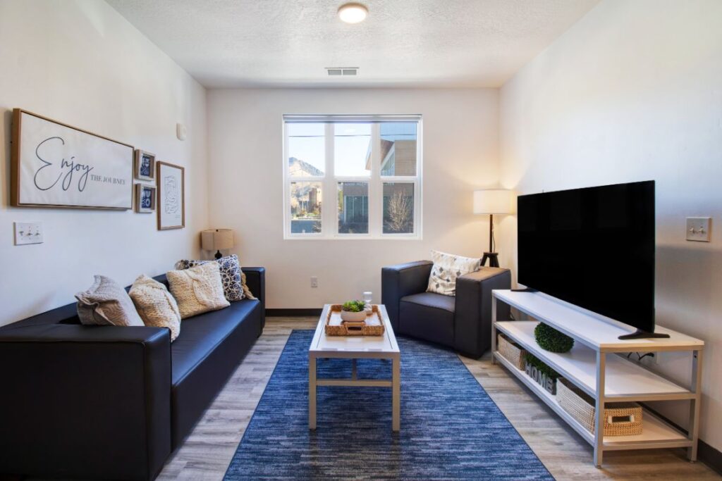 Luxury Student Housing & Hotel-Style Amenities